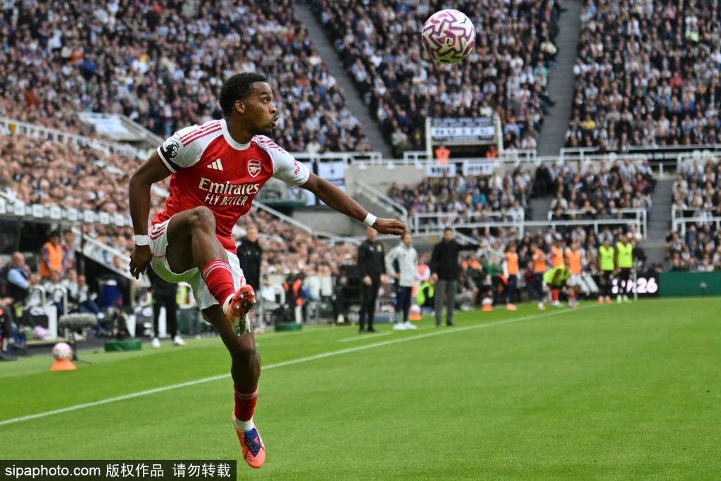 为他是纽卡, 沃尔特马德, 得了重要的 为他是纽卡, 沃尔特马德, 得了重要的